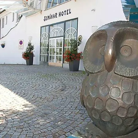 Seminarhotel Göttlesbrunn